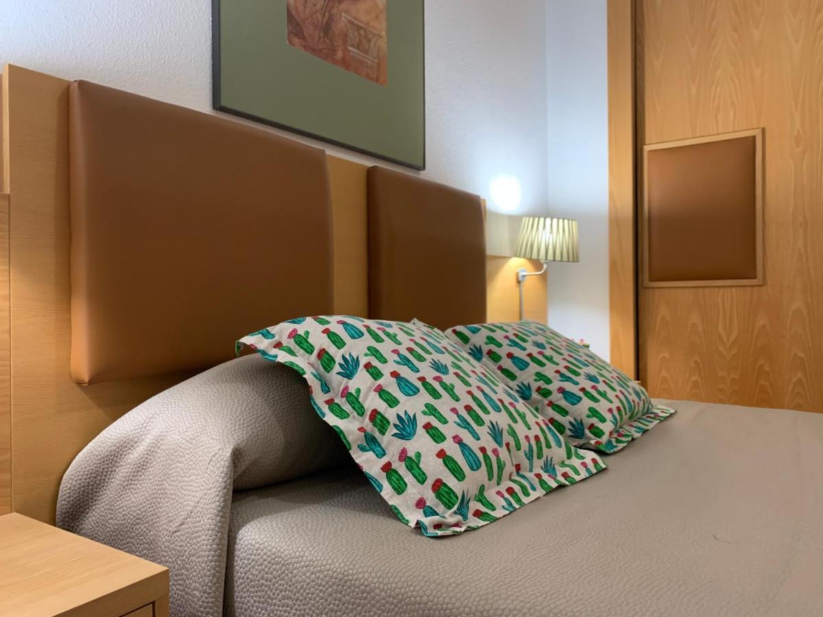 Bea Laguna Playa - Private Jacuzzi Apartment Vera
