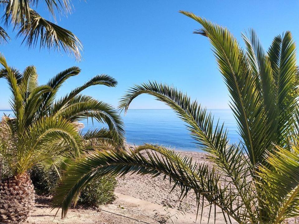 Bea Laguna Playa - Private Jacuzzi Apartment Vera